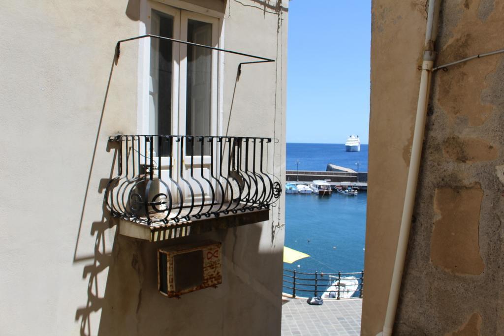 Casa Vacanza U Curtigghiu Lípara Exterior foto